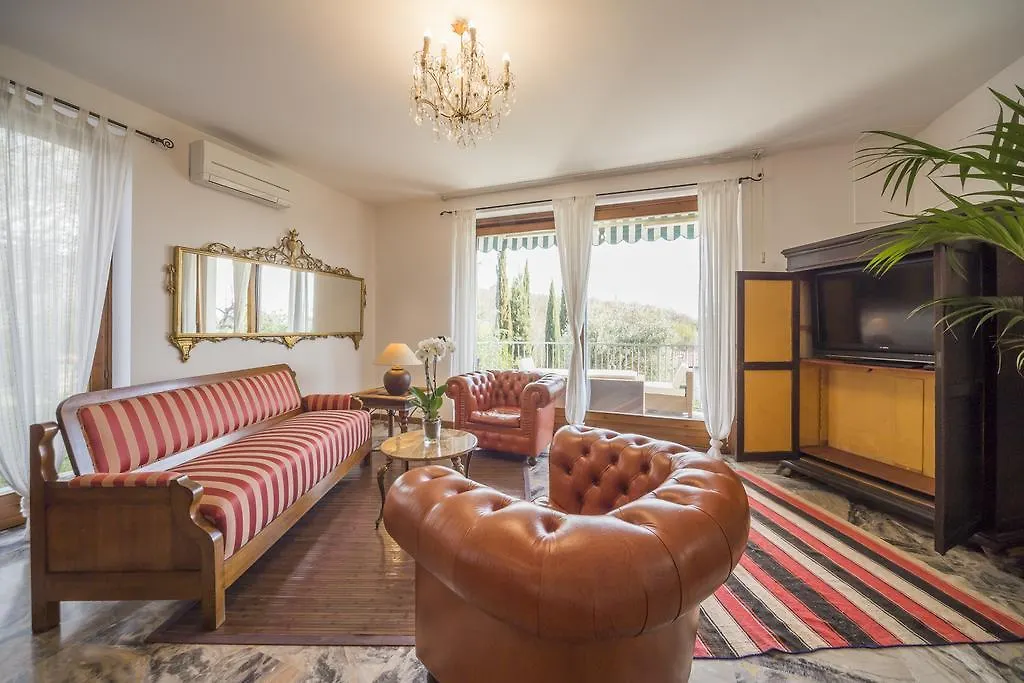 Semesterbostad La Belfiorita Villa Negrar